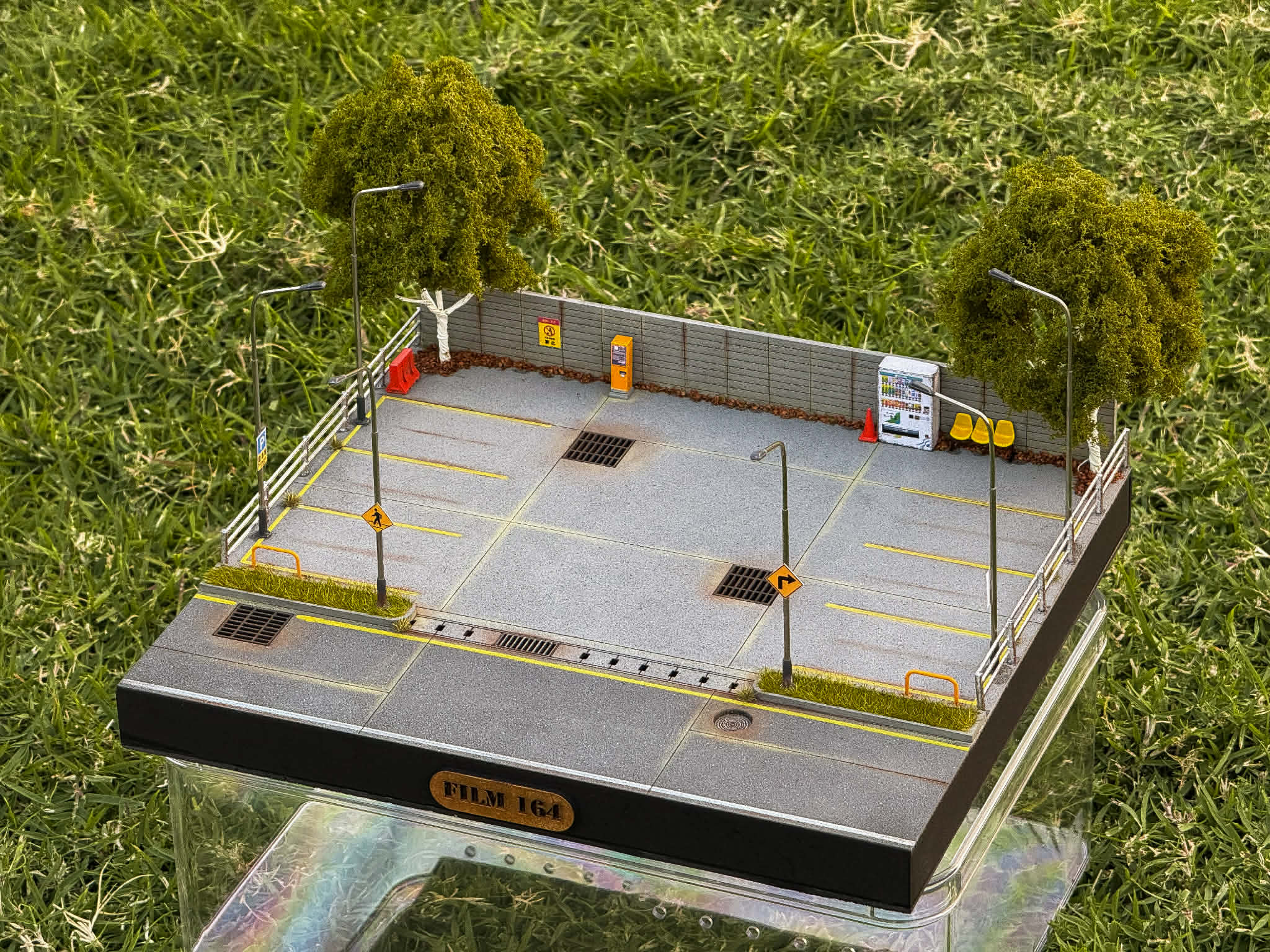 Diorama  Parking lot scale1:64