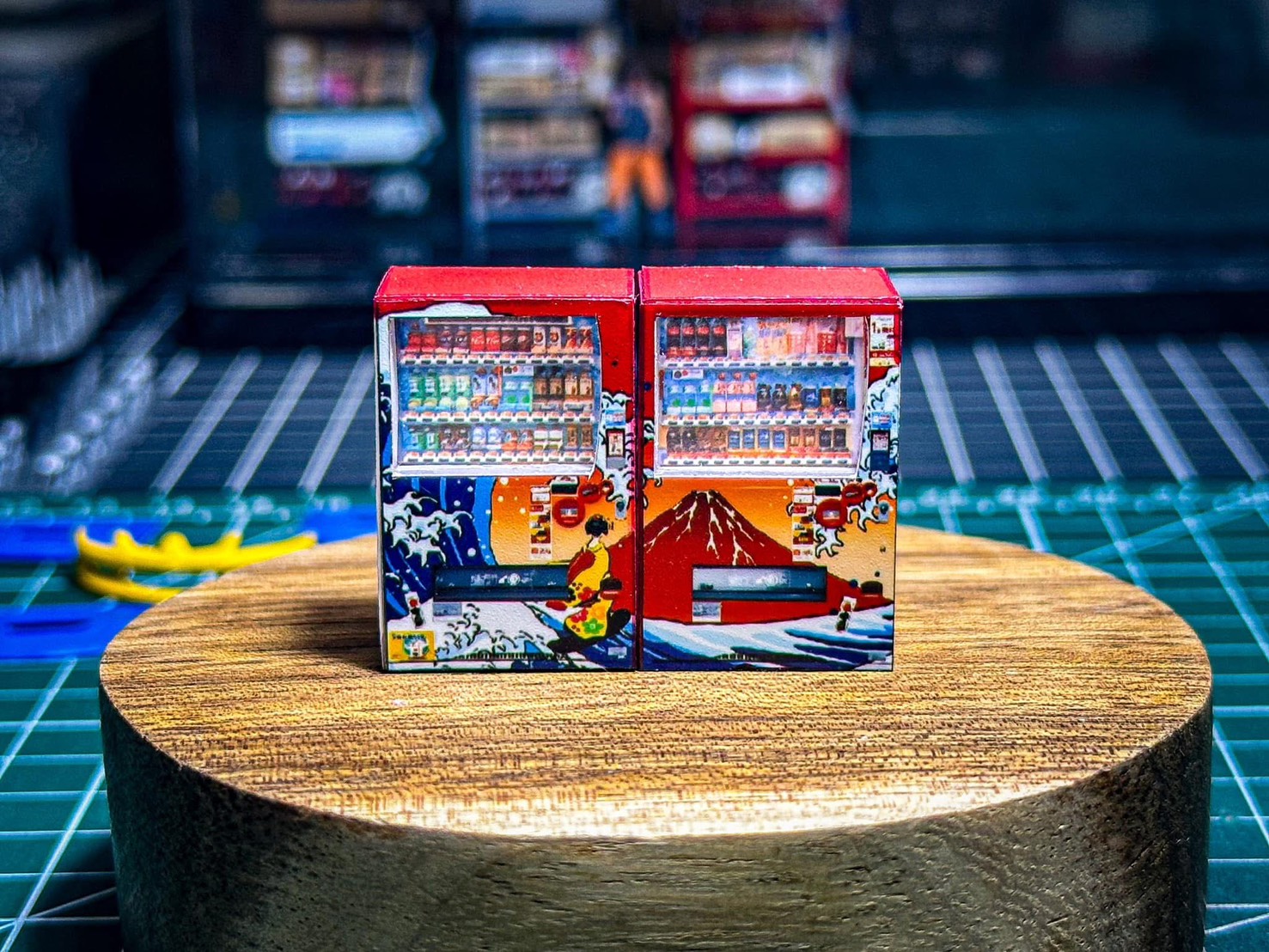 Automatic water dispenser